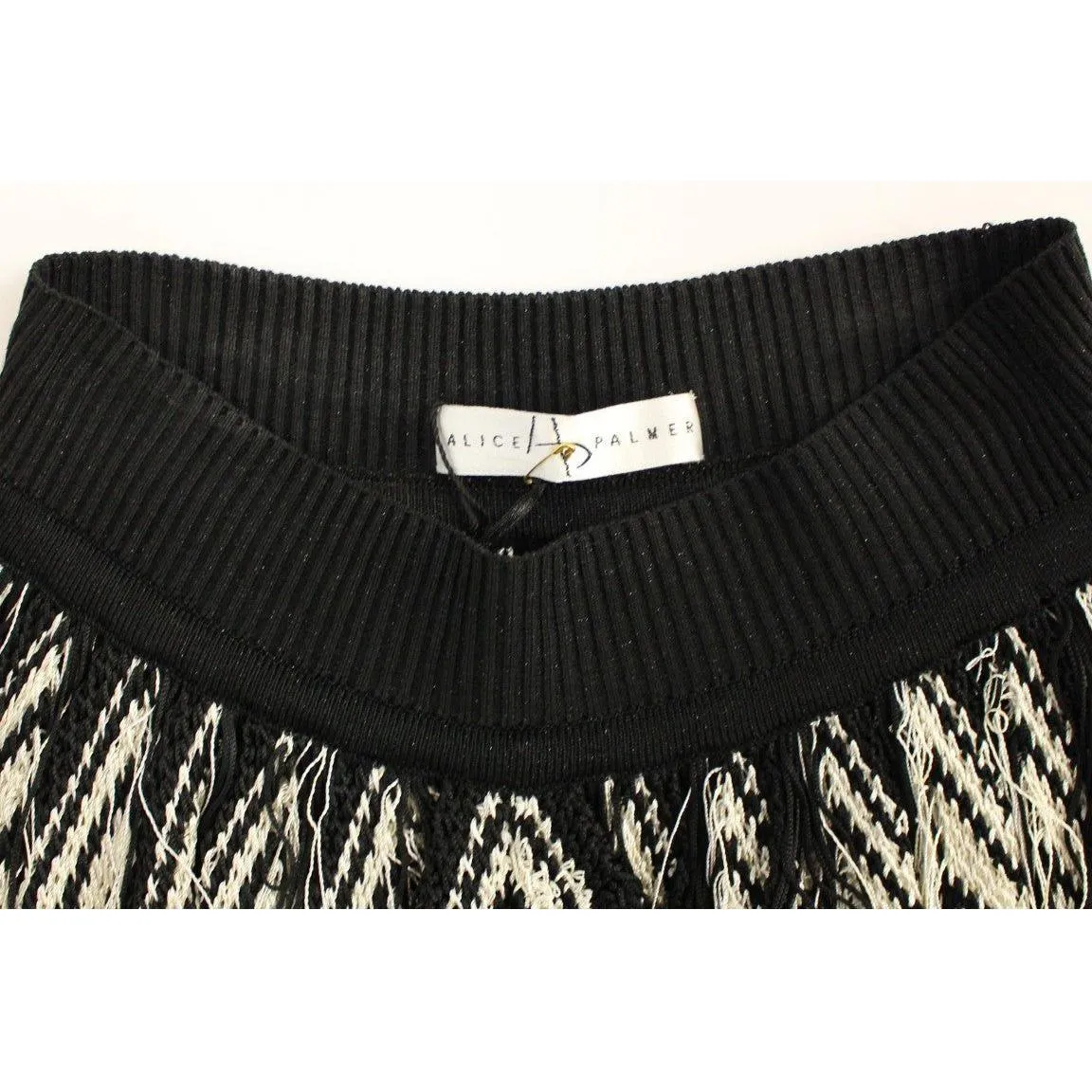 Alice Palmer Chic Black & White Knitted Skirt