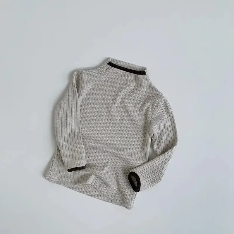 Long-Sleeved Solid Turtleneck Top