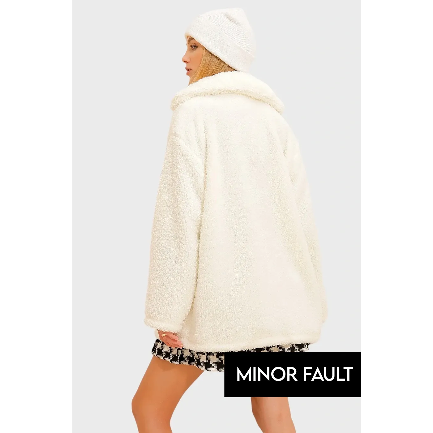 (Minor Fault) White Teddy Coat Jacket