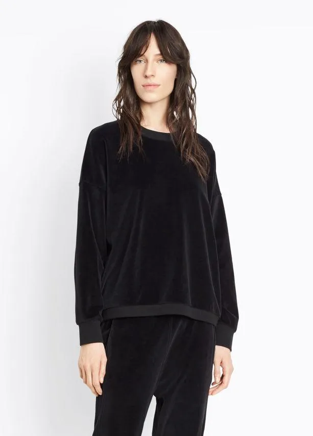 Vince - Velour Pullover in Black